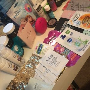 Foreo Makeup - HUGE Makeup and Skincare Haul!!!!🤩🤩🤩🤩 Foreo Makeup - HUGE Makeup and Skincare Haul!!!!🤩🤩🤩🤩